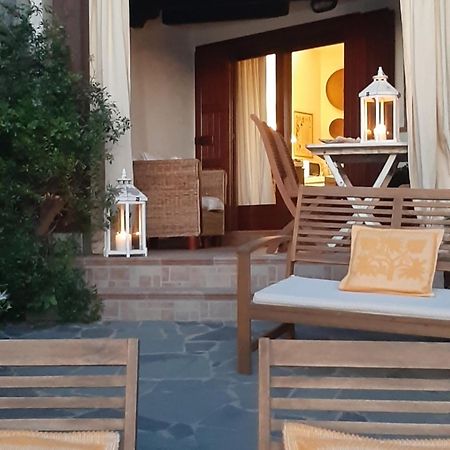 Il Rifugio Del Conte Villa ตอร์เร เดย์ กอร์ซารี ภายนอก รูปภาพ